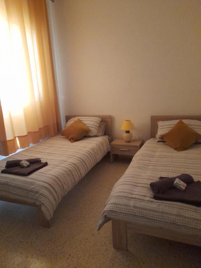 Gozo Marsalforn Apartment Exterior photo
